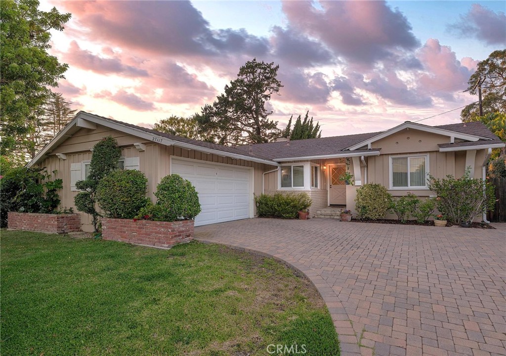 27117 Woodbrook Road Property Photo 1