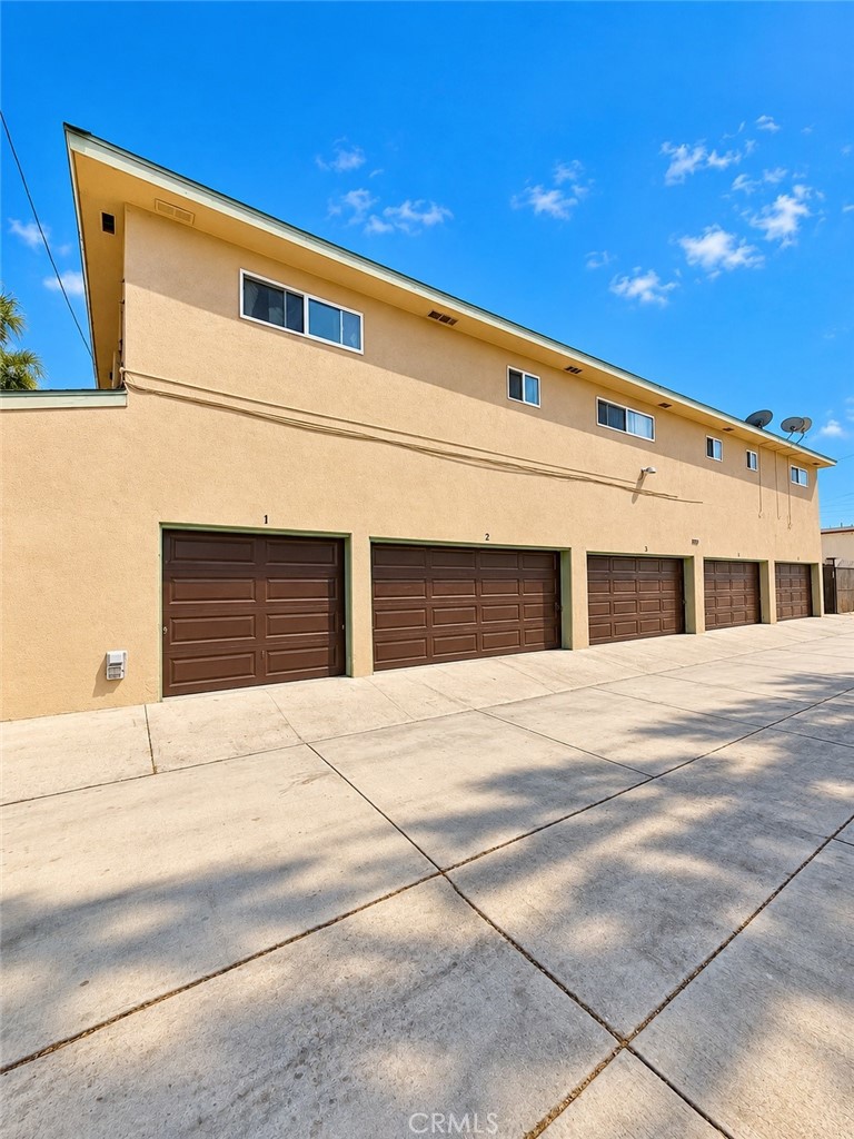 10203 England Avenue Property Photo 12