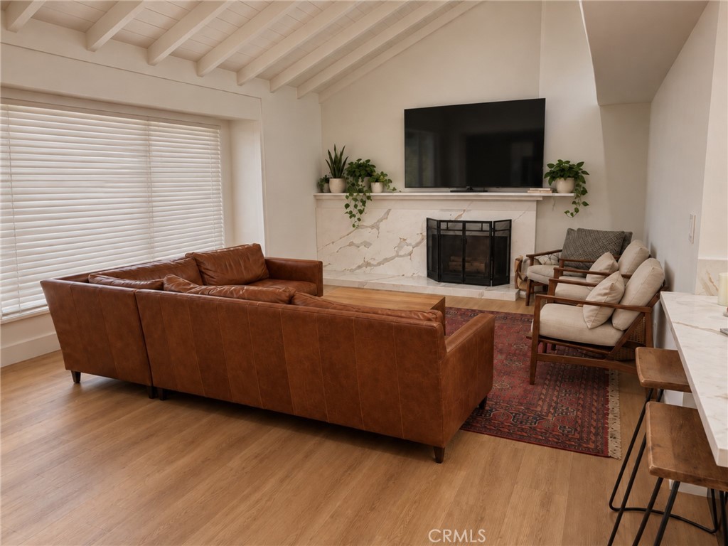 3062 Inverness Property Photo 4