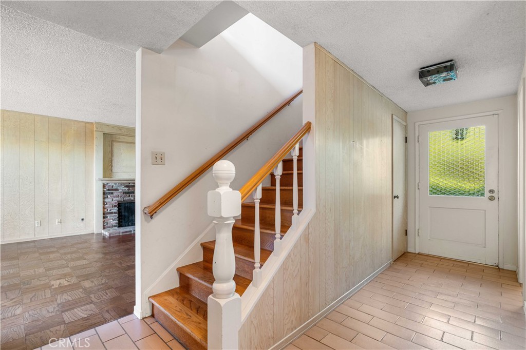 6630 Eddinghill Drive Property Photo 11