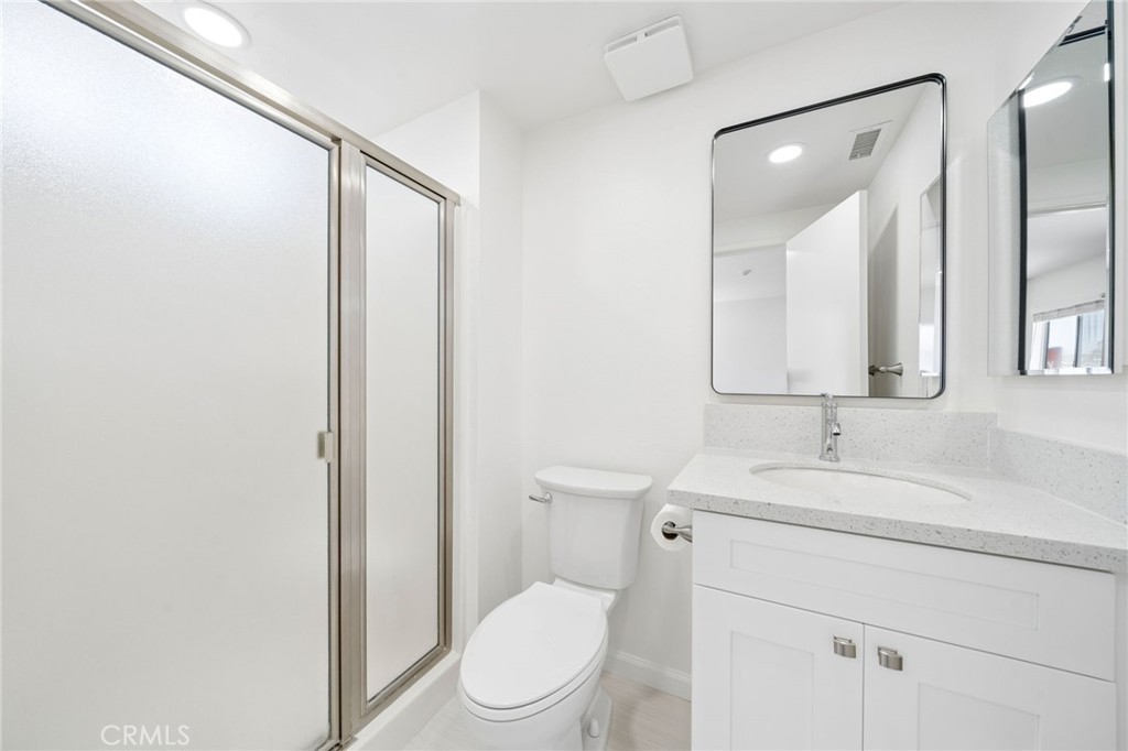 724 5th Street Property Photo 13