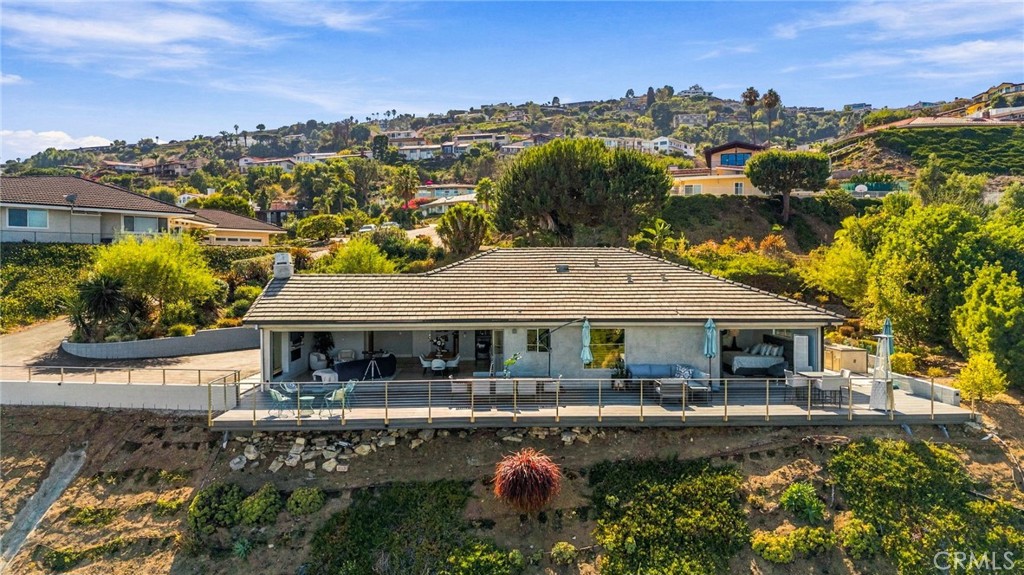 2886 Crownview Property Photo 13