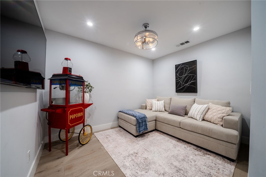 2886 Crownview Property Photo 22