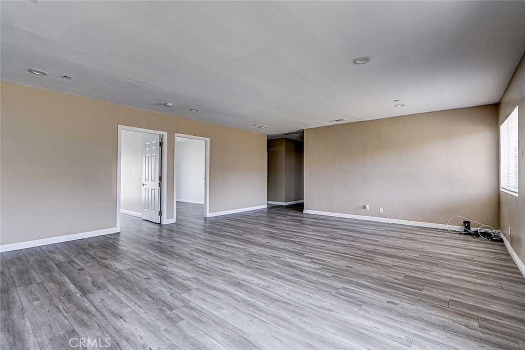 2018 E La Palma Avenue Property Photo 21