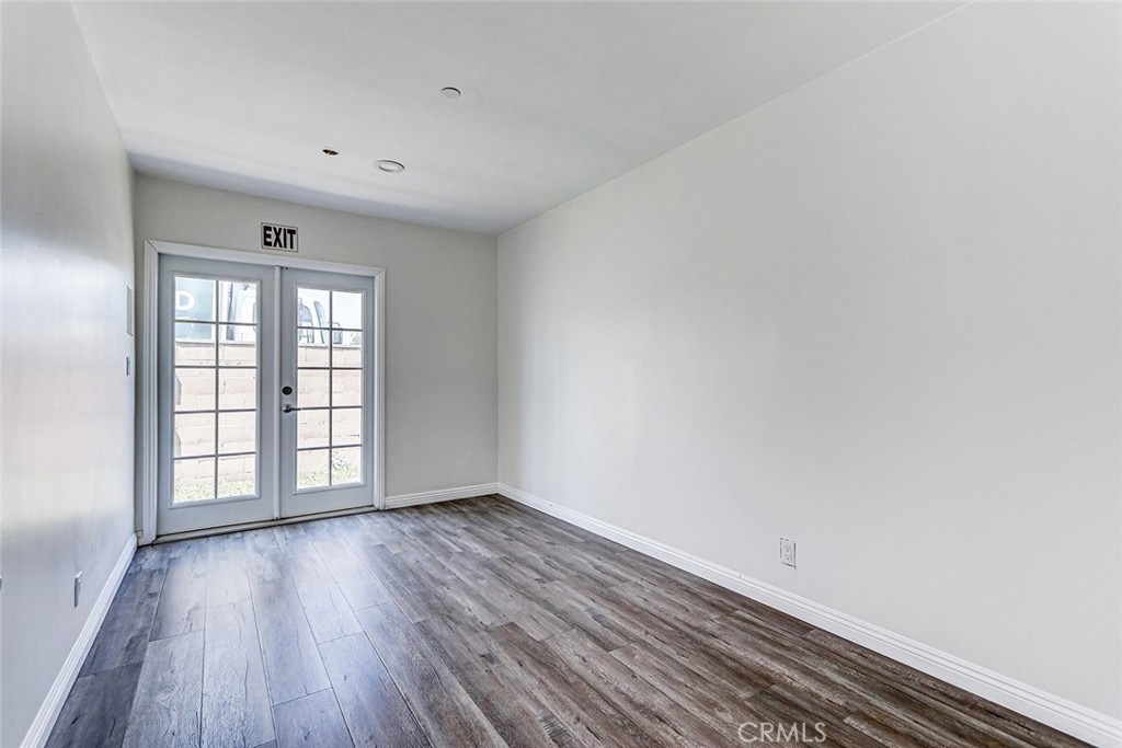 2018 E La Palma Avenue Property Photo 24