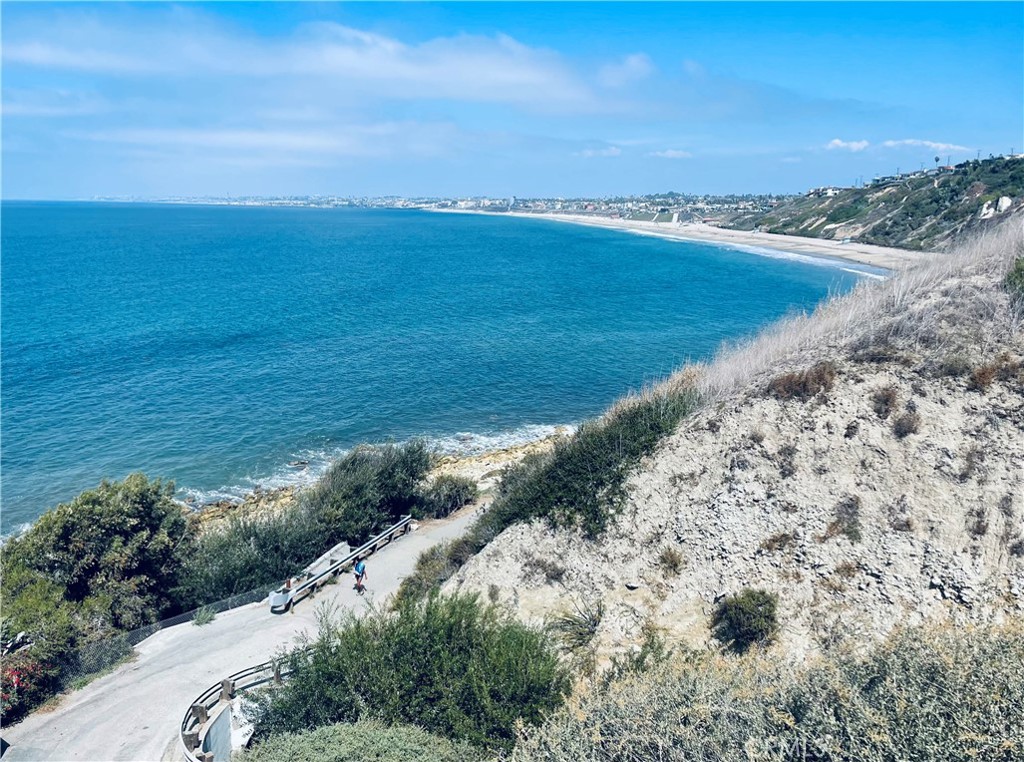 3321 Palos Verdes Drive North N Property Photo 42