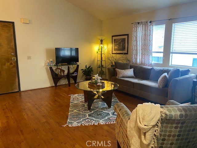 1432 227th 11 Property Photo 7