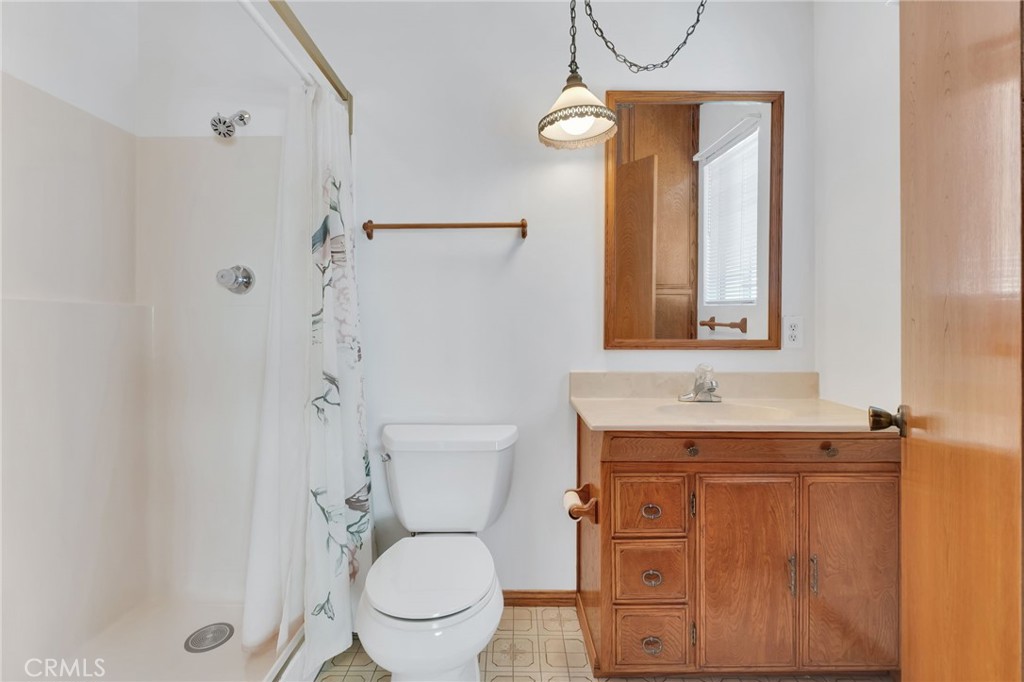 2221 W 178th Street Property Photo 26