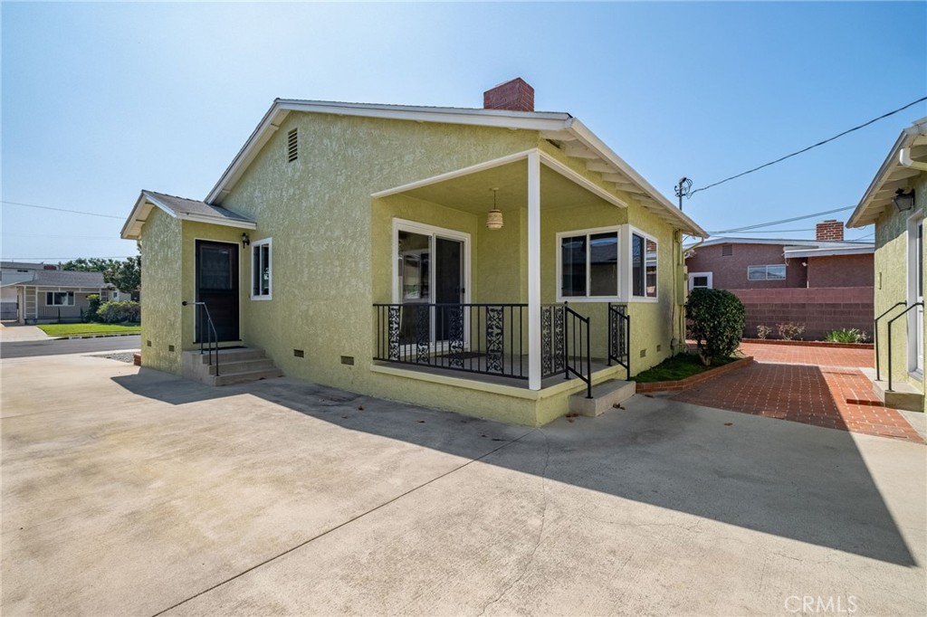 2221 W 178th Street Property Photo 42