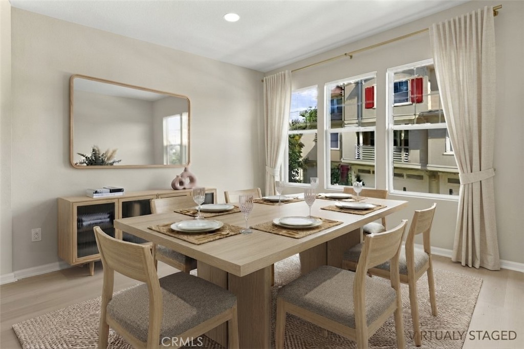 1800 Oak 515 Property Photo 17