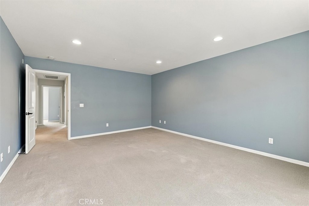 1800 Oak 515 Property Photo 25