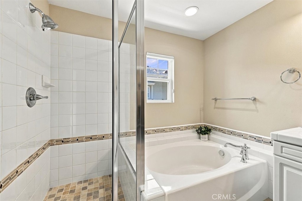 1800 Oak 515 Property Photo 30