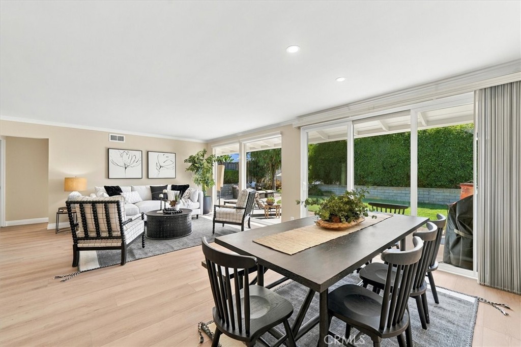 5228 Bluemound Road Property Photo 7