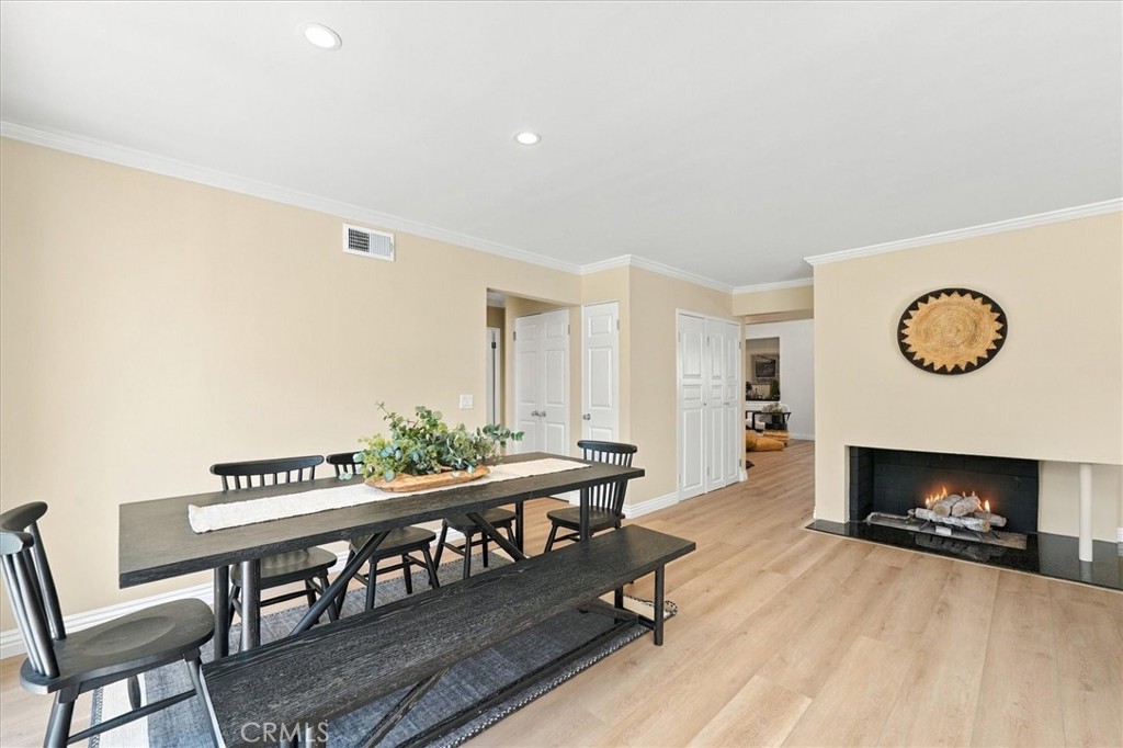 5228 Bluemound Road Property Photo 8