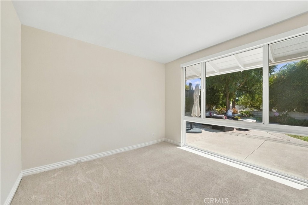 5228 Bluemound Road Property Photo 17