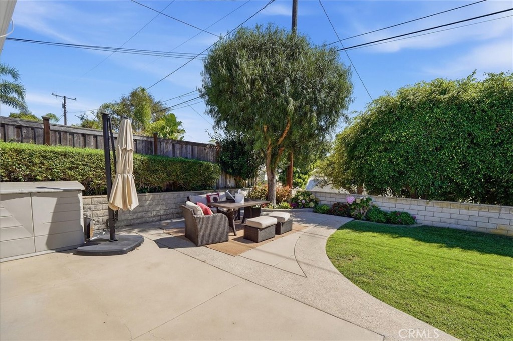 5228 Bluemound Road Property Photo 25
