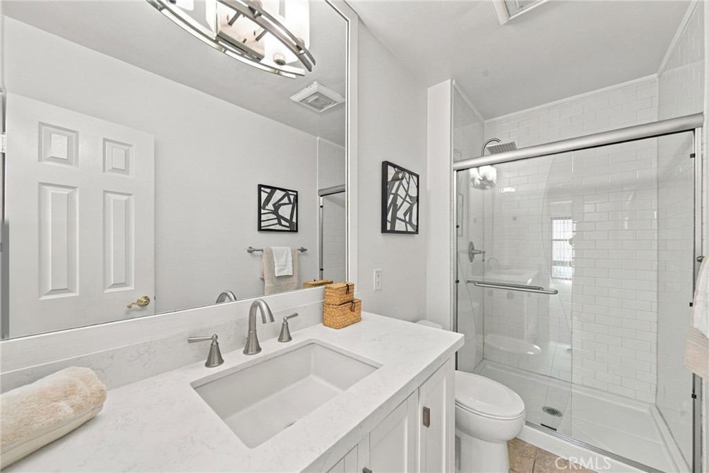 8650 Gulana Avenue #l3165 Property Photo 19