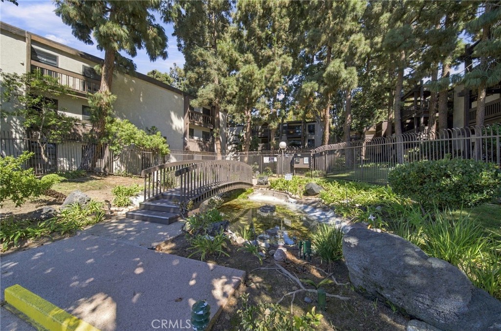 8650 Gulana Avenue #l3165 Property Photo 24