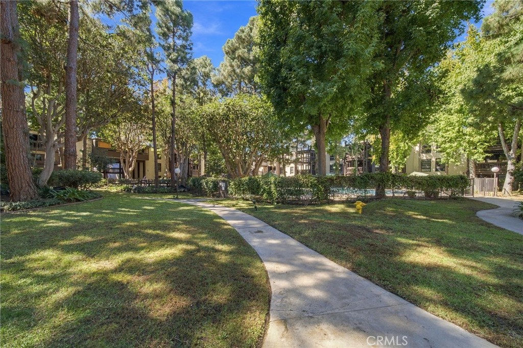 8650 Gulana Avenue #l3165 Property Photo 25
