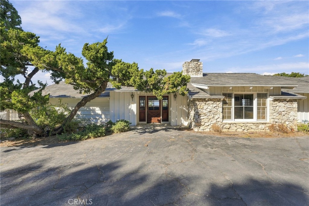 72 Saddleback Road Property Photo 1