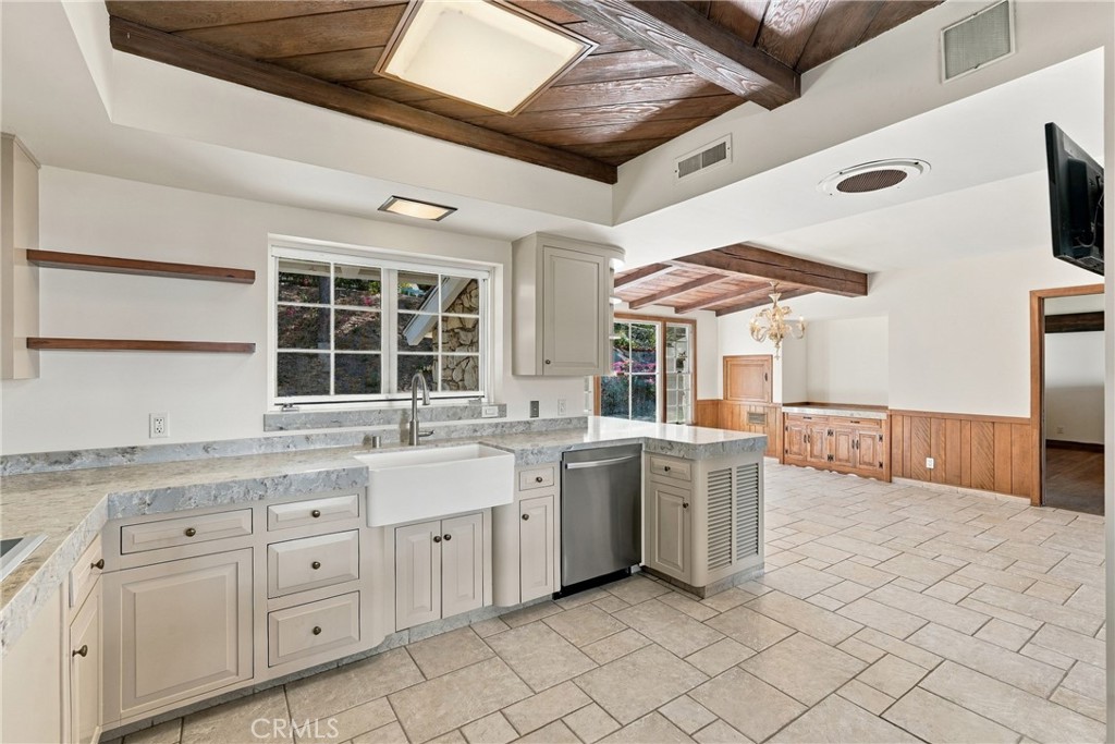 72 Saddleback Road Property Photo 16