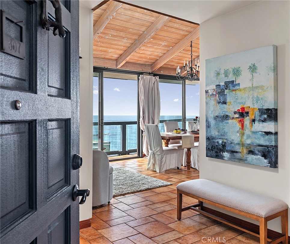 575 Esplanade 307 Property Photo 16