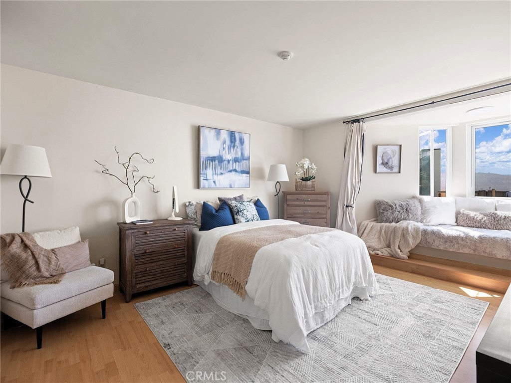 575 Esplanade 307 Property Photo 37