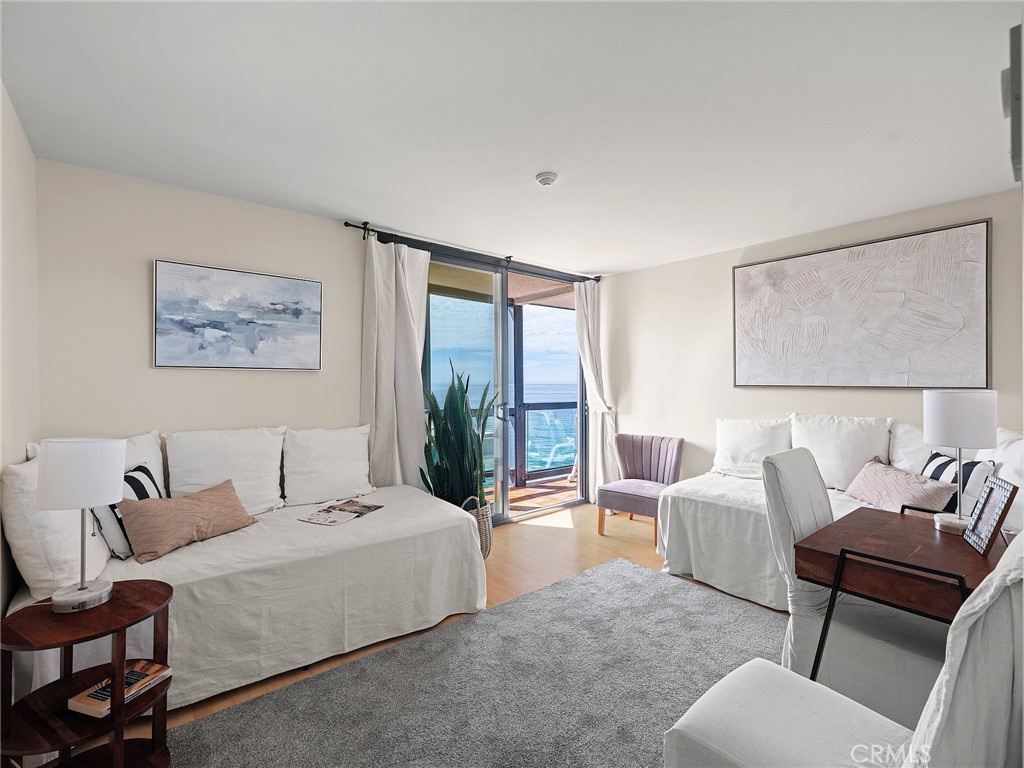 575 Esplanade 307 Property Photo 43