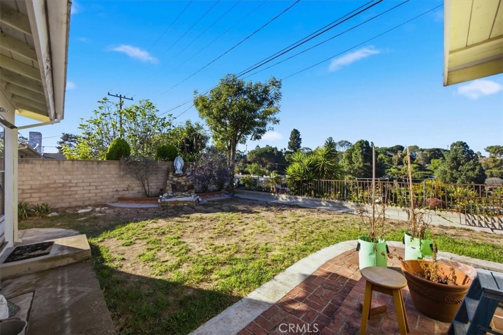 27727 Hawthorne Boulevard Property Photo 10