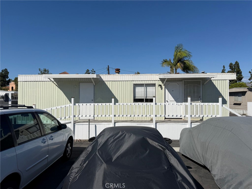 520 E Carson Street 15 Property Photo 5