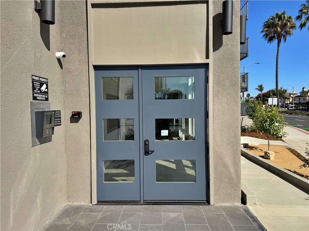 230 S Catalina Avenue 107 Property Photo 17
