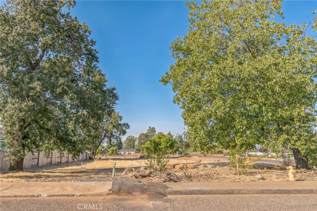 300 Starlight Court Property Photo 1