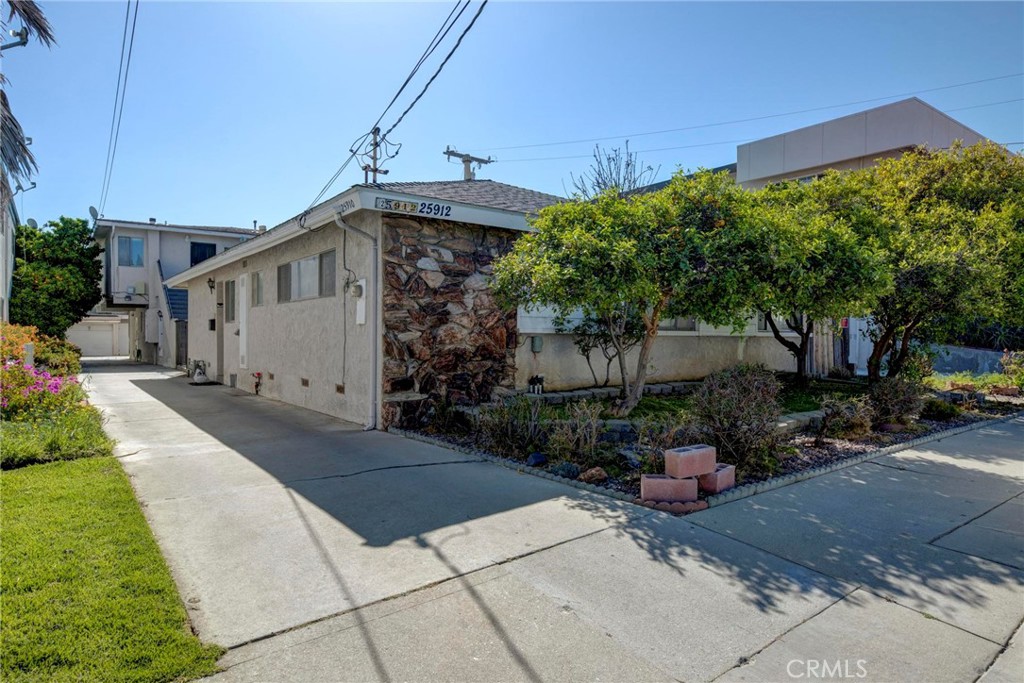 25910 Viana #d Avenue D Property Photo 24