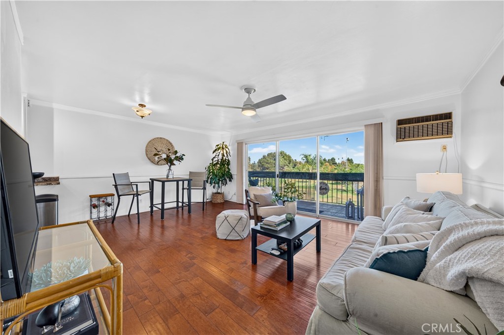 1061 Park Avenue 306 Property Photo 1