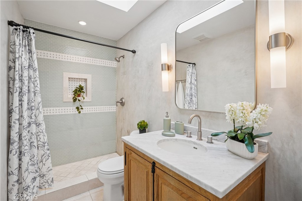 42 Kanan Road Property Photo 22