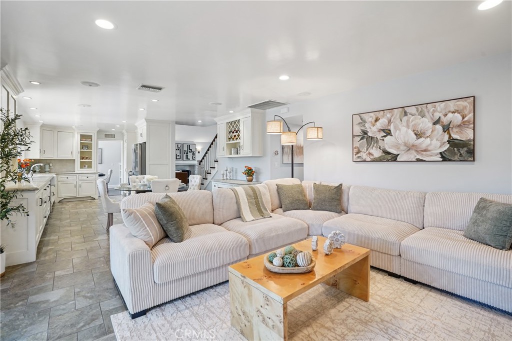 42 Kanan Road Property Photo 40