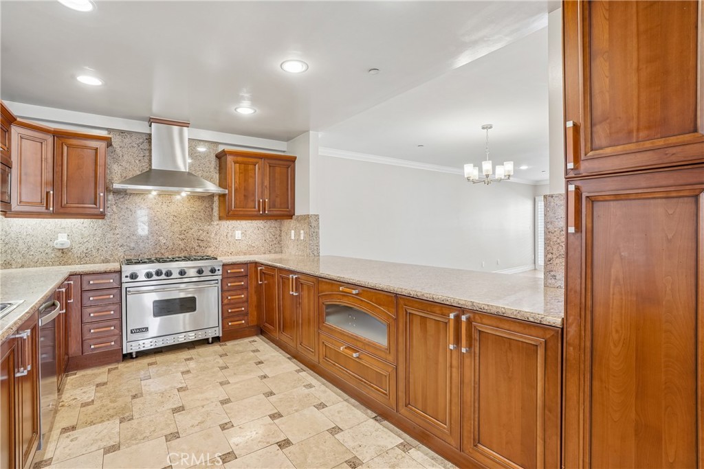 1828 Glendon Avenue Ph1 Property Photo 4
