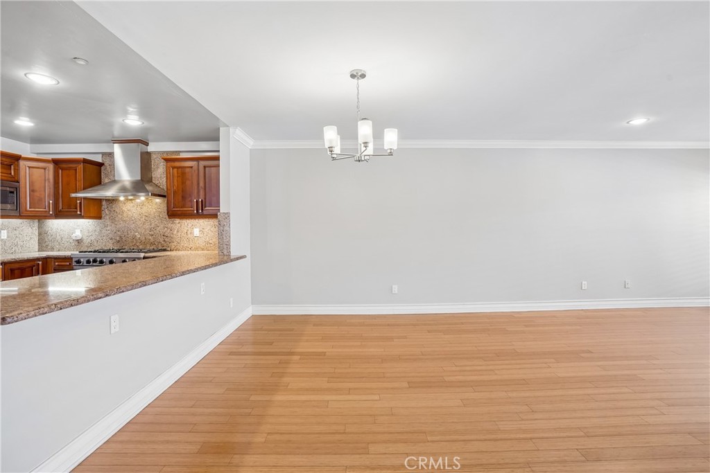 1828 Glendon Avenue Ph1 Property Photo 12