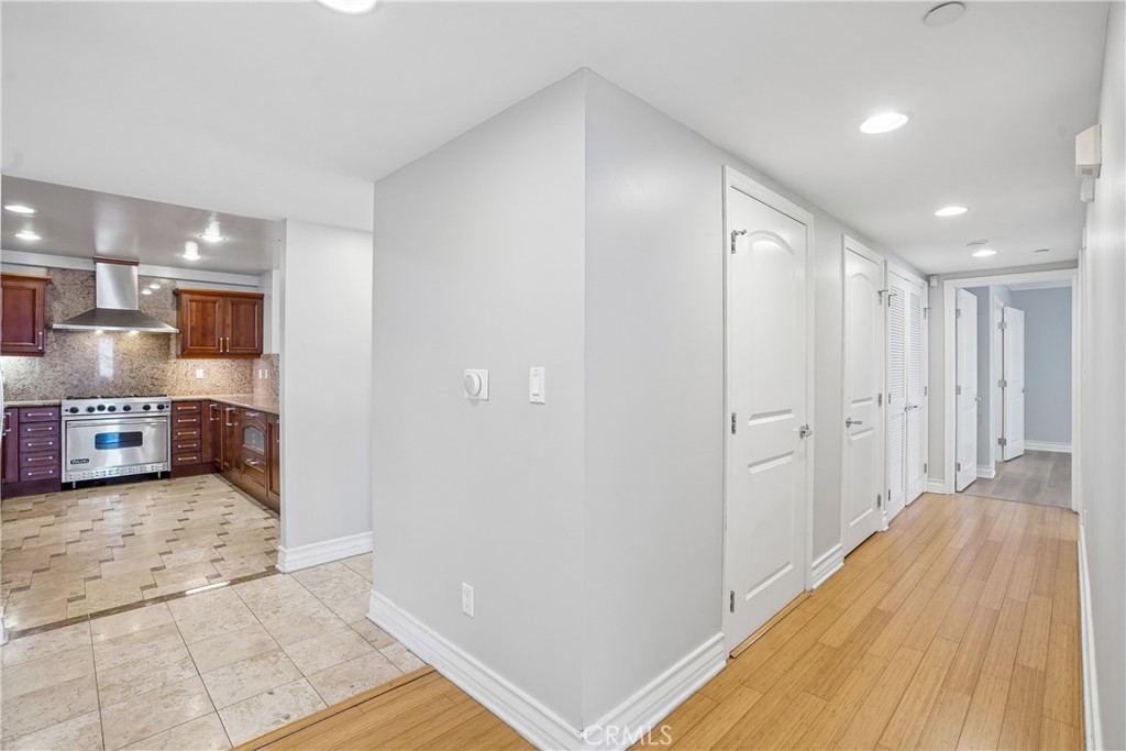 1828 Glendon Avenue Ph1 Property Photo 15