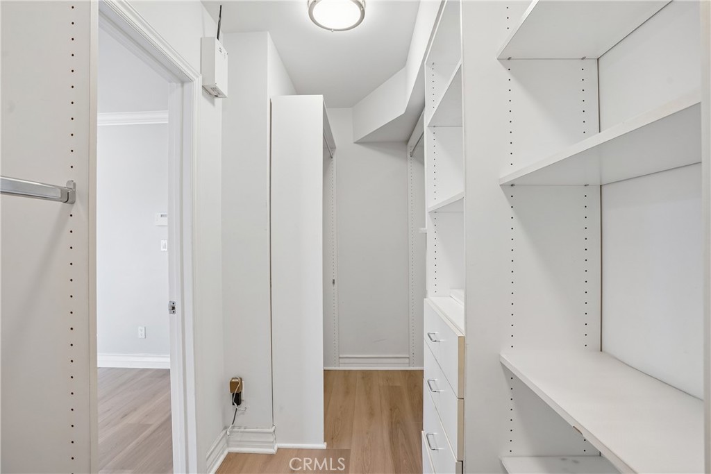 1828 Glendon Avenue Ph1 Property Photo 28