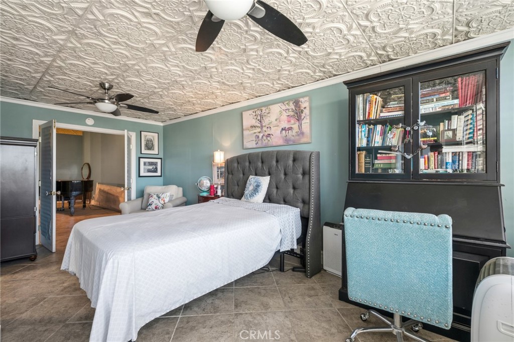 1644 N Wilmington Boulevard Property Photo 7