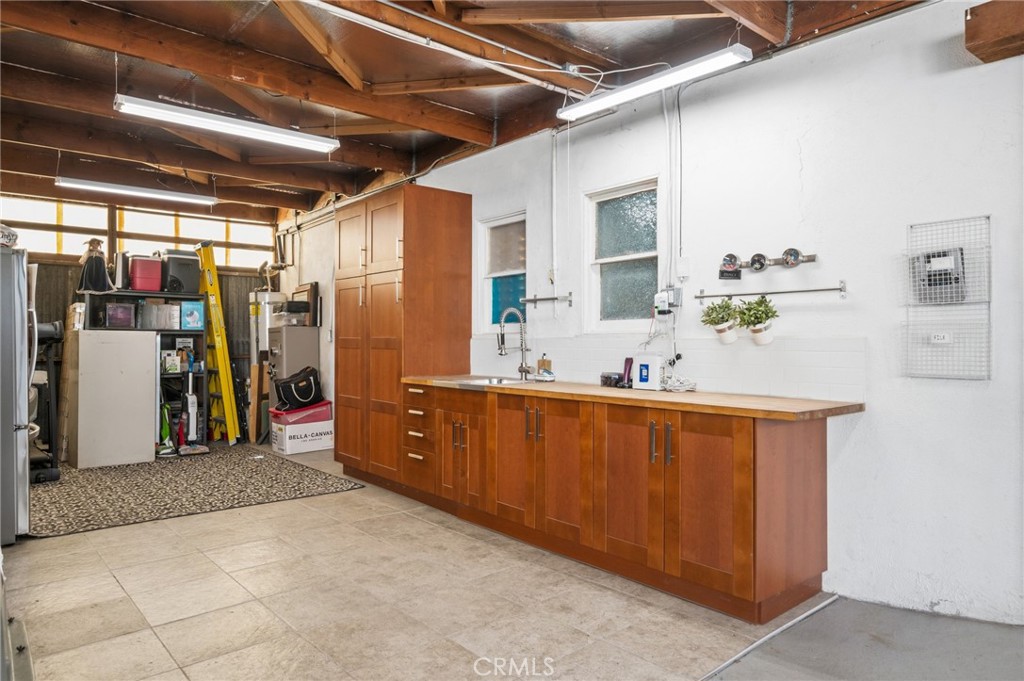 1644 N Wilmington Boulevard Property Photo 27
