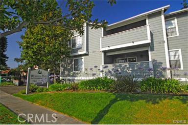 644 S Webster 104 Property Photo 3