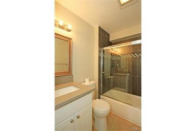 644 S Webster 104 Property Photo 10