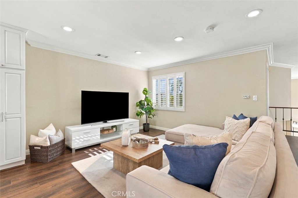 915 Diamond Street 1 Property Photo 15