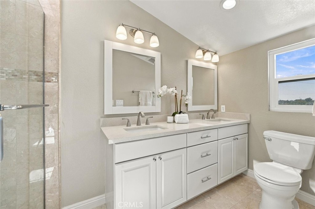 915 Diamond Street 1 Property Photo 24