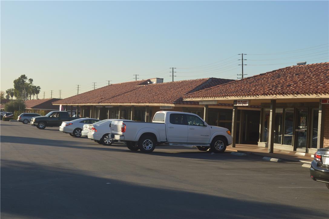 720 E Katella Avenue Property Photo 4