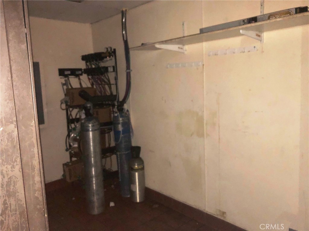 1531 E Florida Avenue Property Photo 13