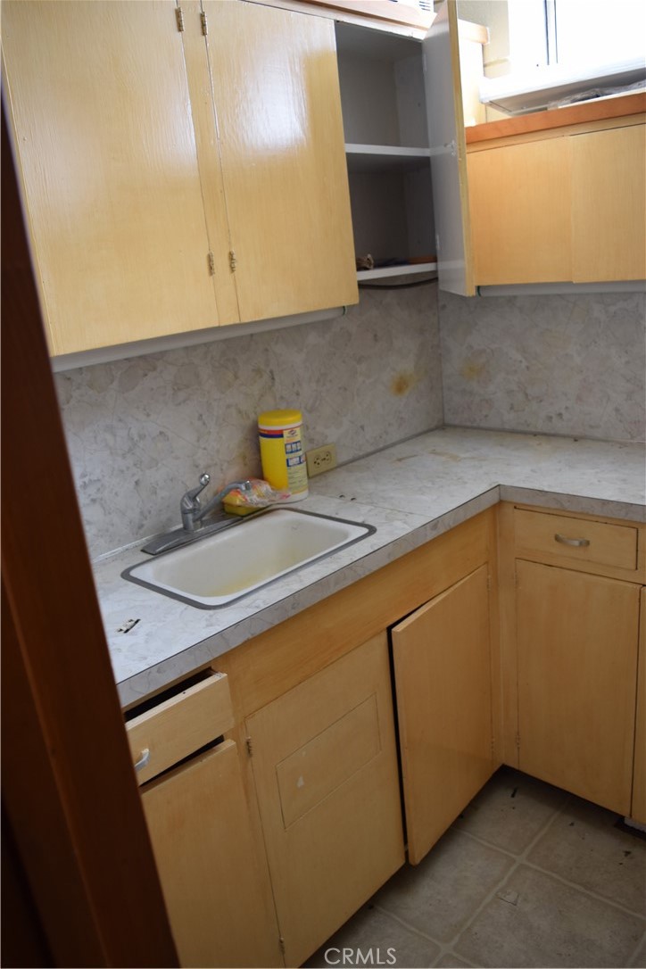 11035 Acacia Parkway 11035 Property Photo 9