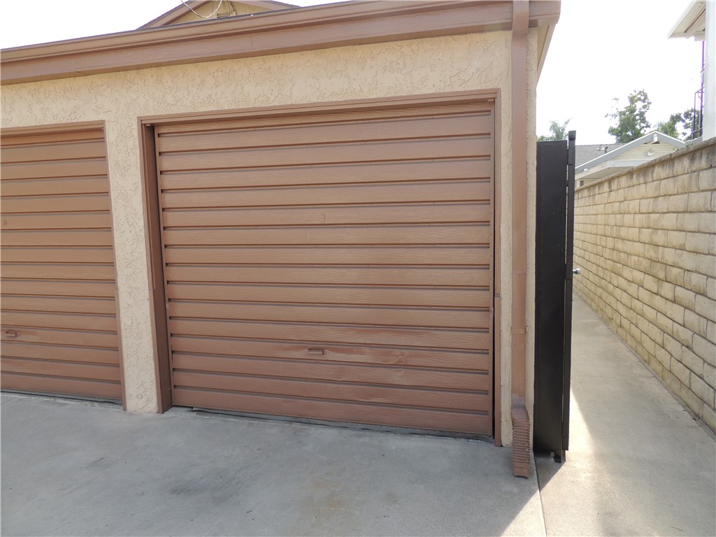 321 Gladys Avenue 4 Property Photo 2